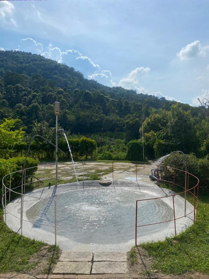 Mountain Gods B&B Nantou Екстер'єр фото